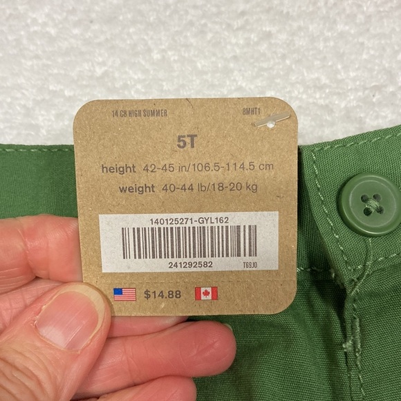 5/$20 Nwt crazy 8 green side pocket bubble shorts 5t - Picture 3 of 7